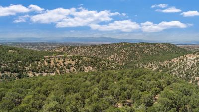 Stunning views of the Jemez Mountains and badlands