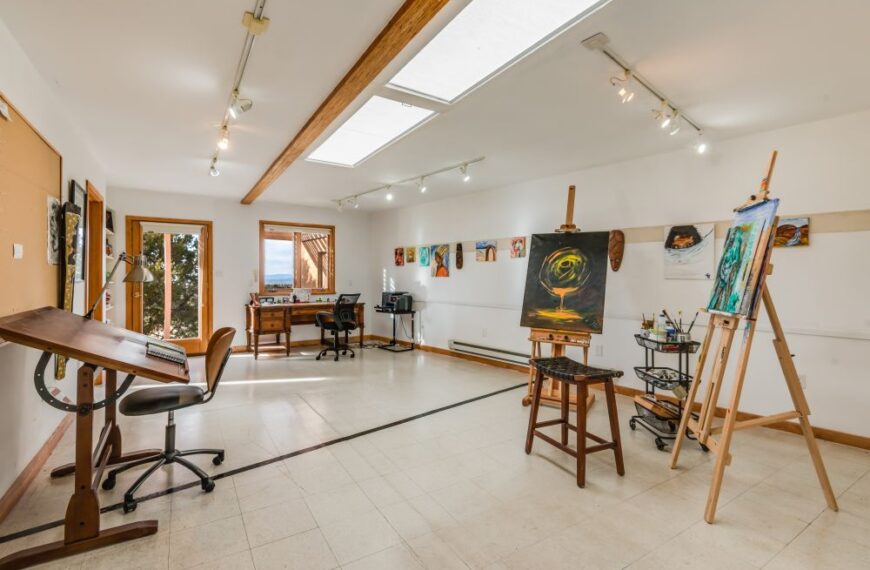 Santa Fe Real Estate for Artists: Homes with Studios and Creative Spaces