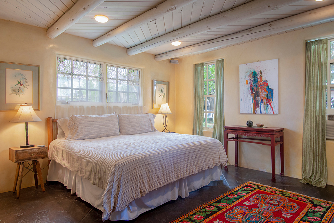 What Out-of-State Buyers Need to Know About Santa Fe’s High-Desert Climate