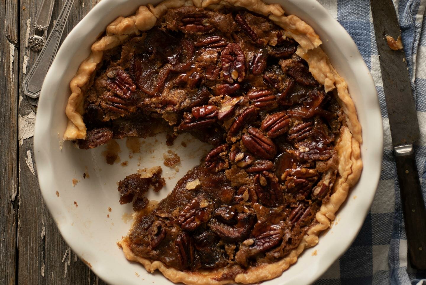 Recipe: Brown Sugar, Dried Apple, and Pecan Pie