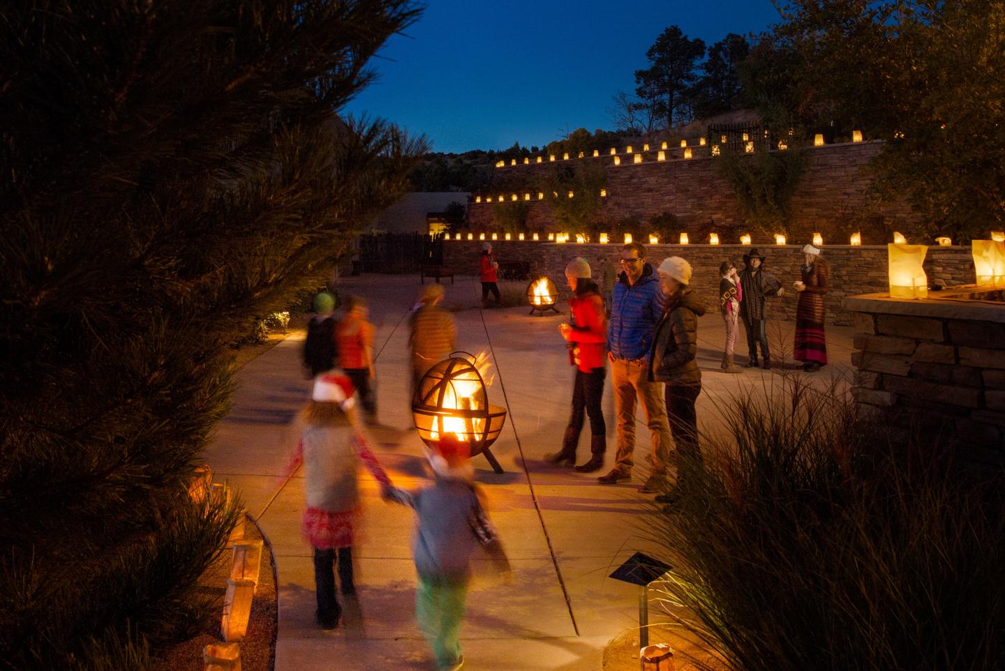 Farolitos vs. Luminarias