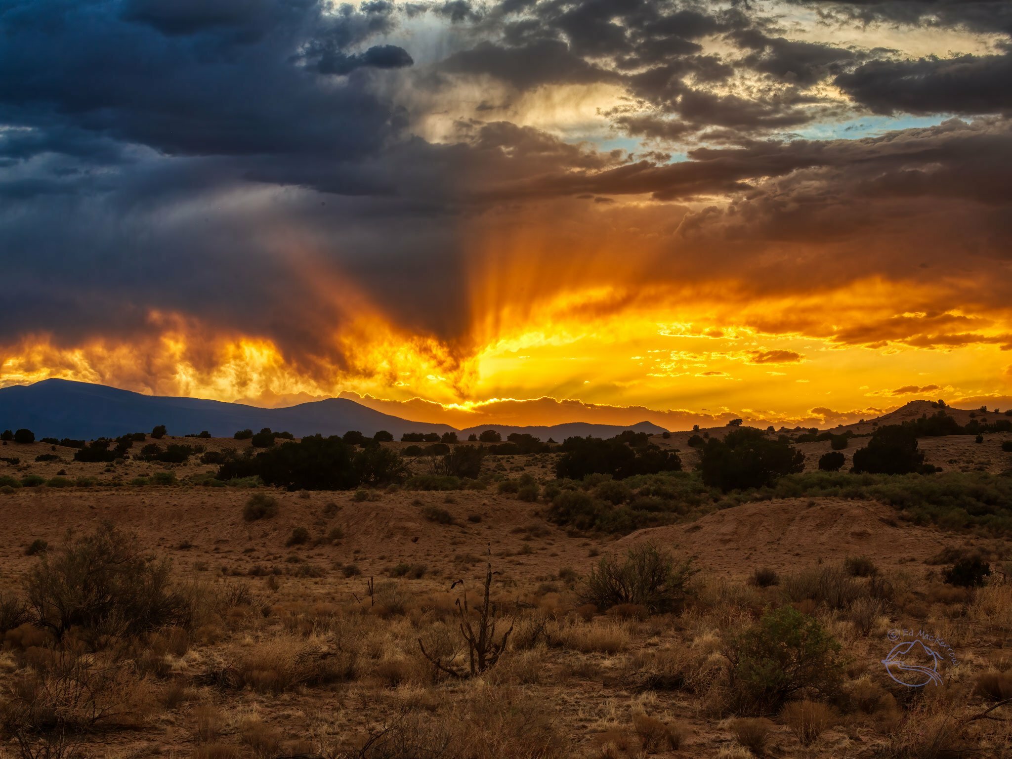 PHOTO: Mountains Sunset Crepuscular Rays by Ed MacKerrow