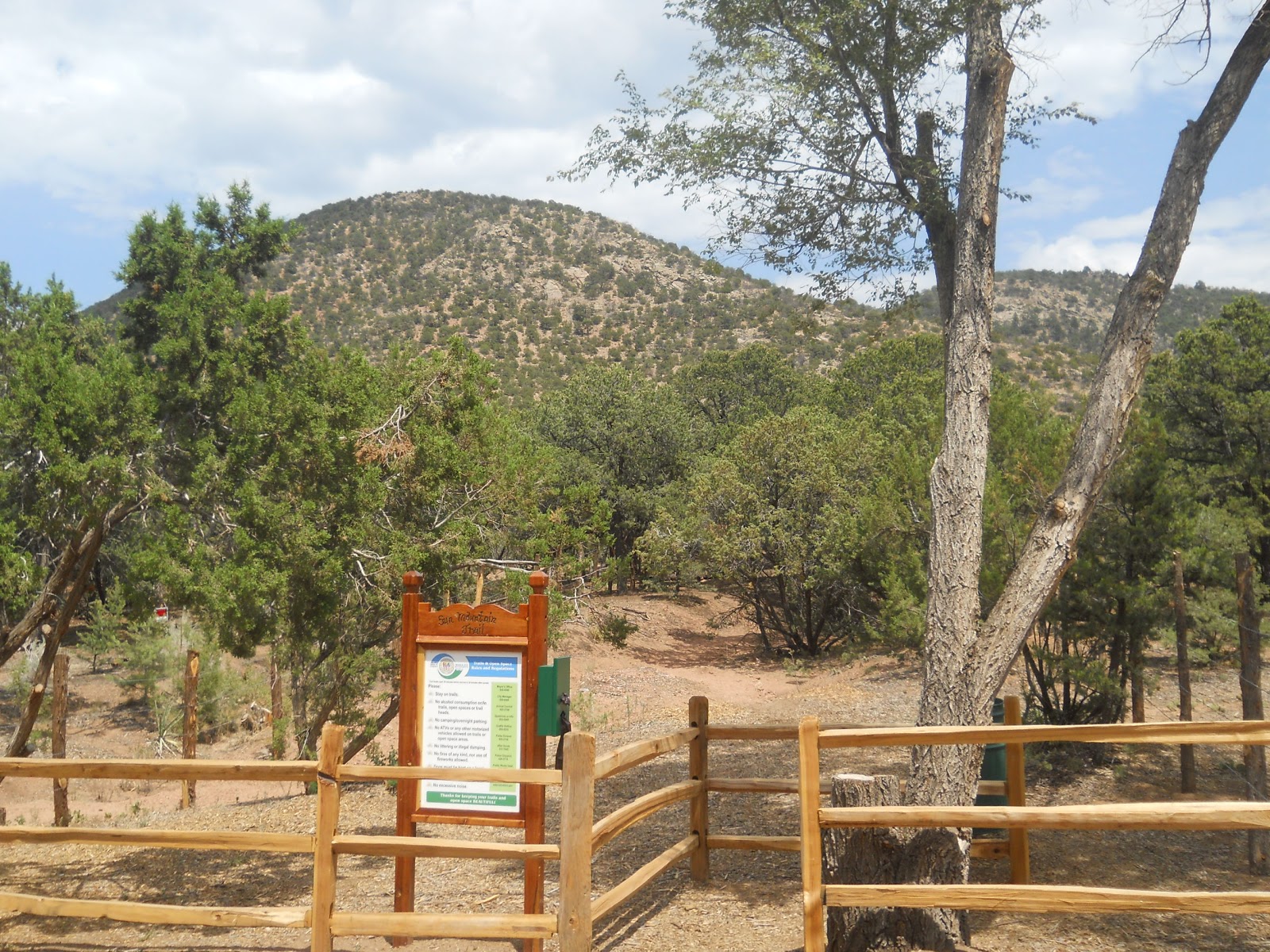 HIKE: Sun Mountain Trail