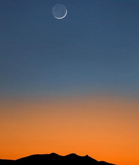 PHOTO: Crescent Moon by Geraint Smith